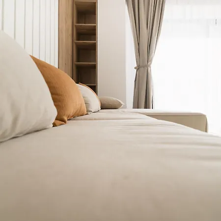 Flow 1 Bedroom With Parking