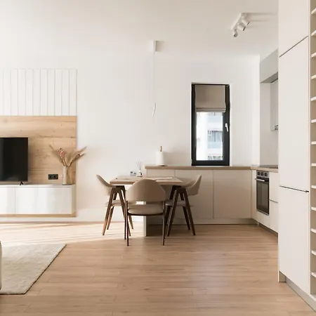 アパート Flow 1 Bedroom With Parking クルージュ＝ナポカ