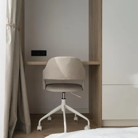 Flow 1 Bedroom With Parking クルージュ＝ナポカ