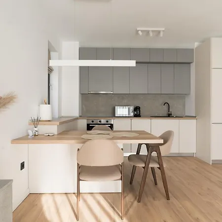 Flow 1 Bedroom With Parking Apartment Cluj-Napoca