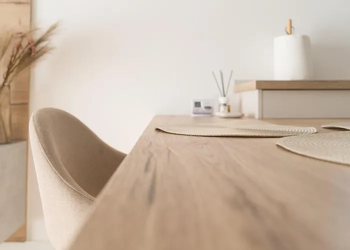 Flow 1 Bedroom With Parking 아파트