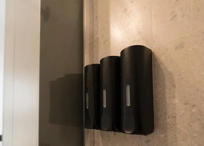 Flow 1 Bedroom With Parking 아파트