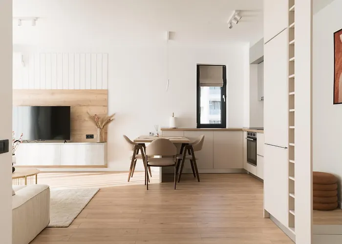 아파트 Flow 1 Bedroom With Parking 클루지나포카